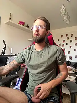 marek55cz online show from July 27, 12:45 pm