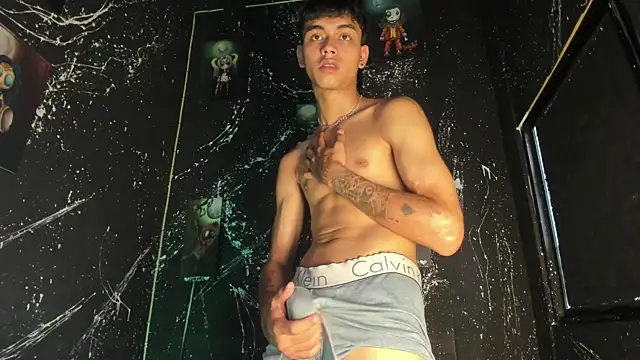 Bunny boyy1 online show from July 28, 8:52 pm