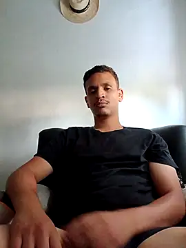 Zakaria001234 online show from July 27, 6:48 pm