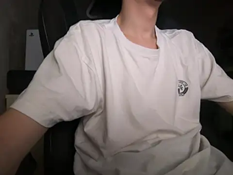 virgin19yo  online show from July 30, 9:25 pm
