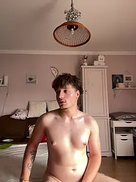 nikitktom online show from August 1, 3:11 pm