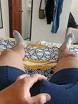 wilxxxo online show from August 6, 4:02 pm