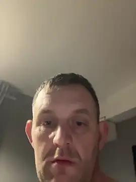 Eddieh2k7 online show from March 2, 12:21 am