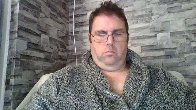 Snapshot of WOOLYMARK2507 chatting on December 6, 3:55 pm WOOLYMARK2507 online show from December 6, 3:55 pm