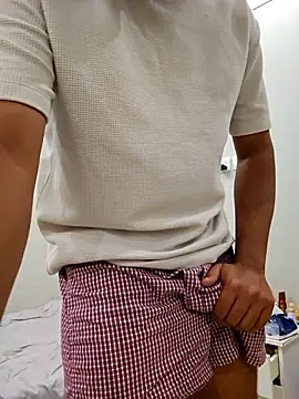 shakir12340 online show from January 17, 6:33 pm