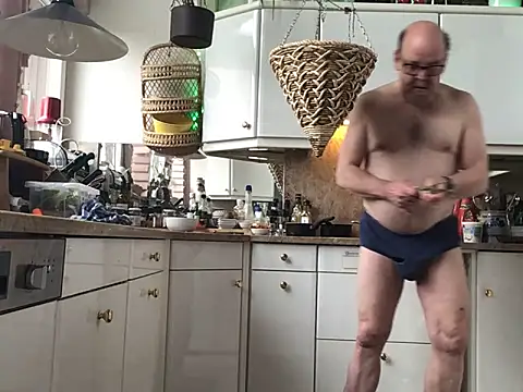 wankcellar online show from January 23, 1:45 pm