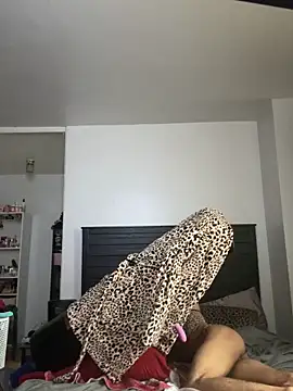 thelightskinprince online show from September 25, 8:19 pm