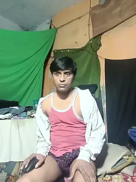 desiboy1101 online show from April 15, 1:55 pm