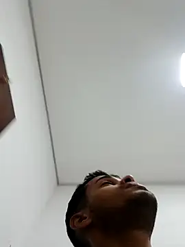 doodosantoss online show from November 25, 11:29 pm