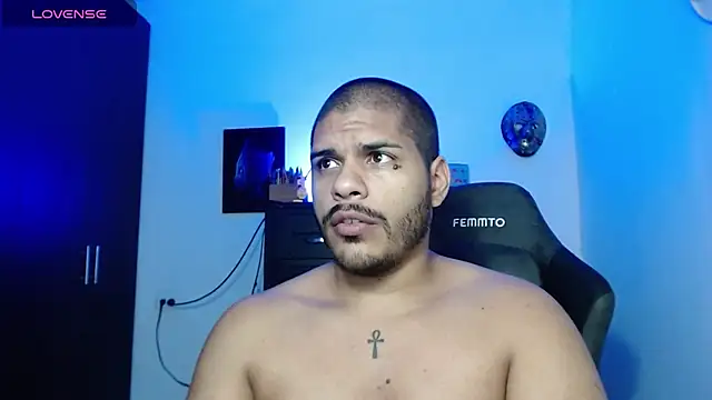 starguy 28 online show from February 19, 3:39 am