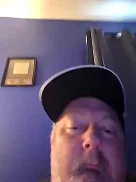 Emichael1983 online show from March 1, 5:01 pm