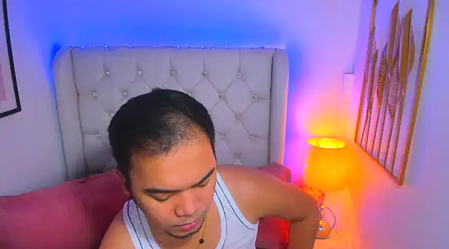 AsianZero online show from February 4, 5:23 pm