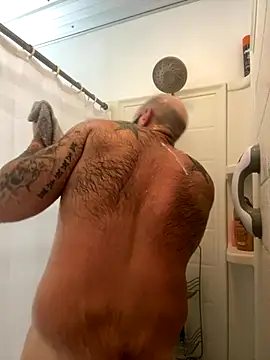 RyanTyler0728 online show from October 18, 10:47 pm