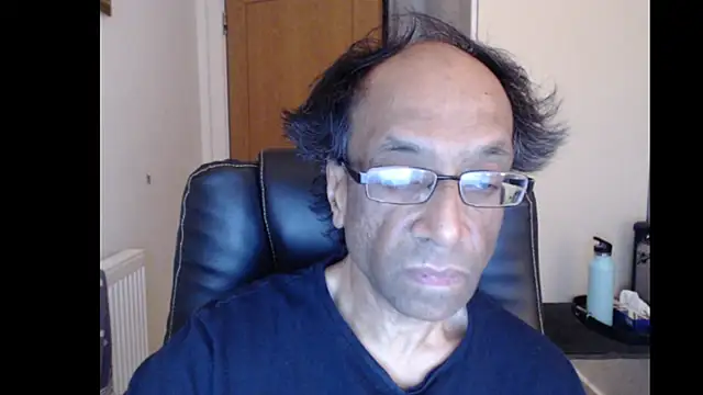 rauncher1 online show from June 2, 8:04 am