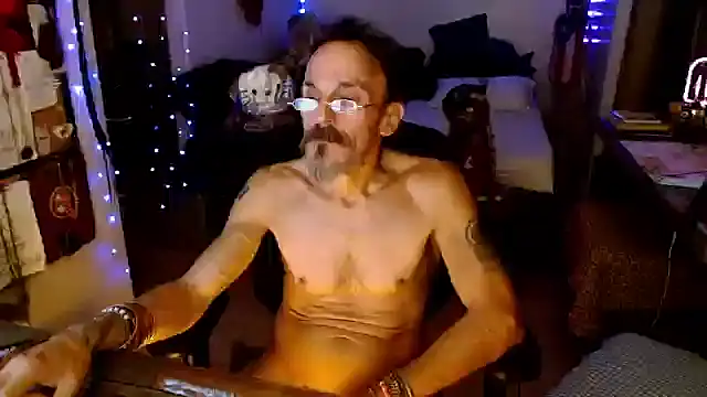 Snapshot of mycock2474u chatting on September 20, 9:20 am mycock2474u online show from September 20, 9:20 am