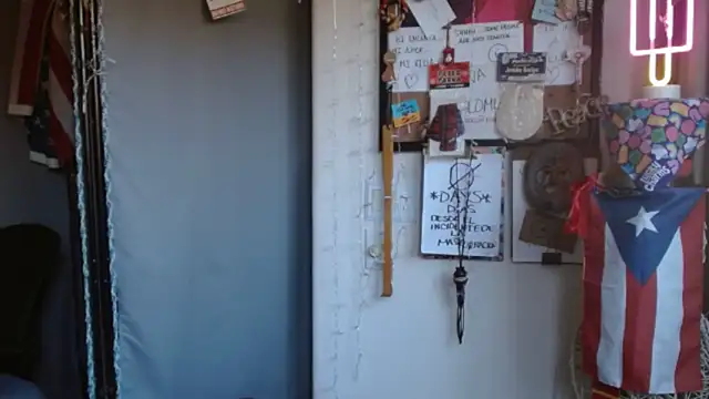 Snapshot of mycock2474u chatting on January 24, 3:55 pm mycock2474u online show from January 24, 3:55 pm