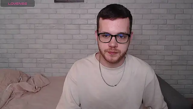 Alexxx horny online show from May 31, 2:49 pm