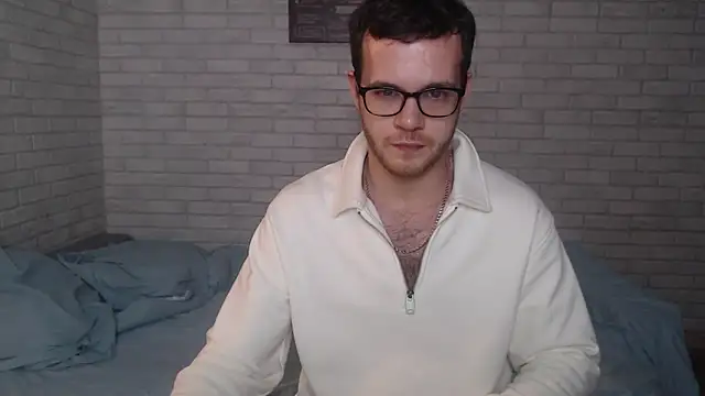 Alexxx horny online show from January 18, 9:02 pm