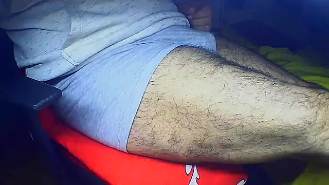 Snapshot of jackhalooween chatting on December 31, 9:10 am jackhalooween online show from December 31, 9:10 am