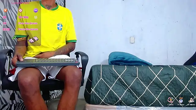 kilian xx online show from February 3, 4:32 am