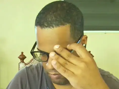 thesugar32 online show from November 12, 1:06 pm