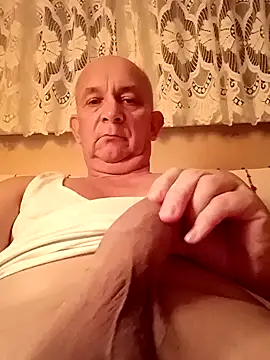 Snapshot of bigcock_marusz chatting on December 18, 6:46 pm bigcock marusz online show from December 18, 6:46 pm