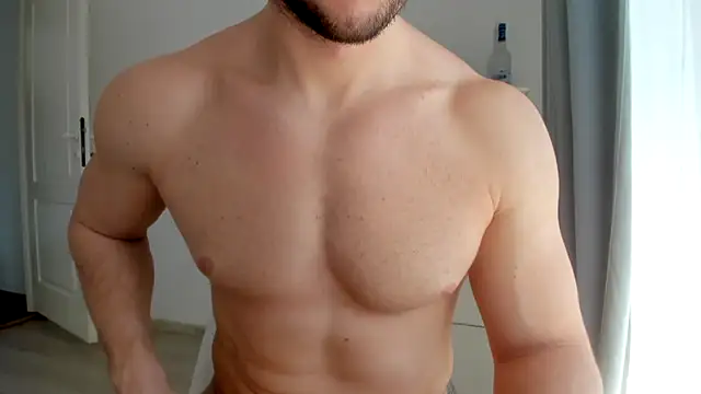 woolfiie online show from February 25, 10:38 am