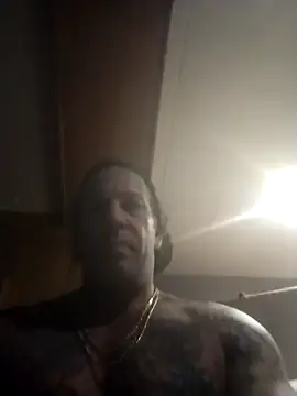 trucker1979 online show from October 18, 11:59 am