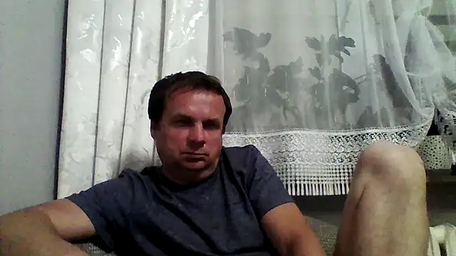 grzes19763 online show from May 30, 8:42 pm
