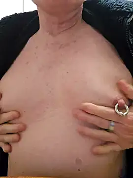 painslutfr online show from February 2, 8:08 pm