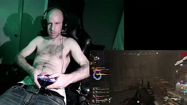 Snapshot of Anix888 chatting on October 6, 4:39 am Anix888 online show from October 6, 4:39 am