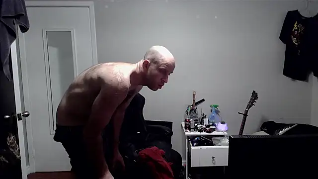 Snapshot of Anix888 chatting on February 12, 11:40 am Anix888 online show from February 12, 11:40 am