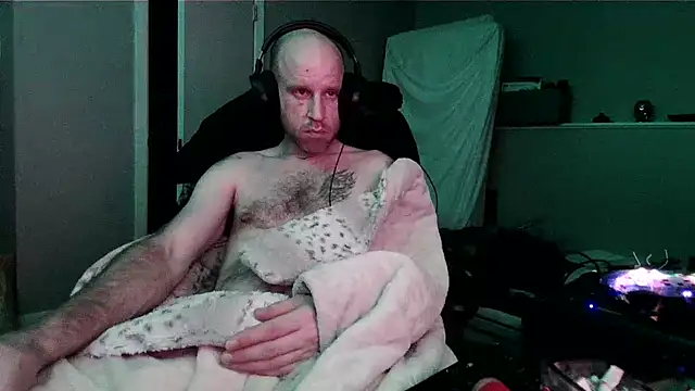 Snapshot of Anix888 chatting on October 18, 10:42 am Anix888 online show from October 18, 10:42 am