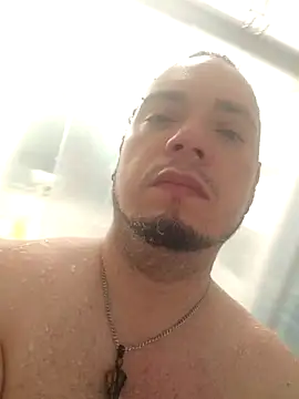 latinoflpr online show from December 16, 1:56 am