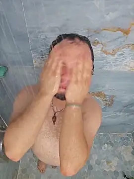 latinoflpr online show from March 5, 2:19 am