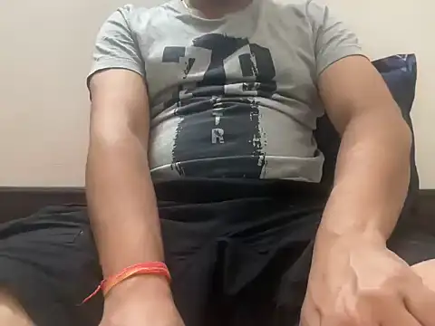 nishantsaraswat online show from October 28, 5:15 pm