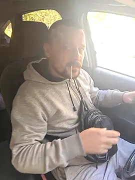 DanielOhCool online show from October 2, 10:52 am