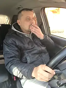 DanielOhCool online show from February 27, 10:59 am