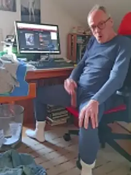 BerndisCam online show from December 1, 2:31 pm