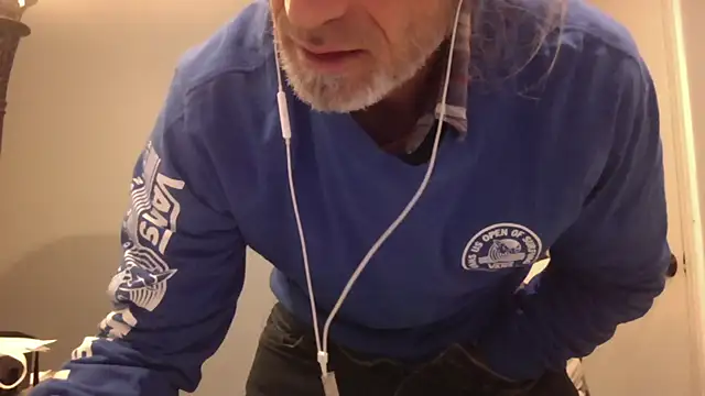 readyforfunxxx online show from December 8, 9:02 am