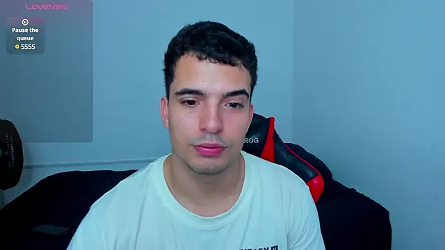 tanner hard  online show from March 18, 3:55 pm