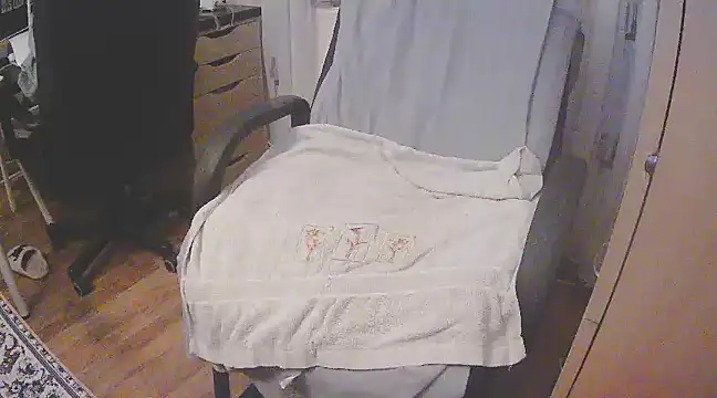 szadamo online show from December 13, 5:10 pm