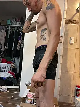 Snapshot of Prettyboiflaco chatting on March 9, 7:56 am Prettyboiflaco online show from March 9, 7:56 am