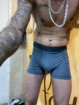 Snapshot of Prettyboiflaco chatting on March 8, 2:10 am Prettyboiflaco online show from March 8, 2:10 am