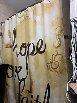 Snapshot of Prettyboiflaco chatting on January 31, 8:43 am Prettyboiflaco online show from January 31, 8:43 am