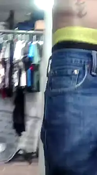 Snapshot of Prettyboiflaco chatting on January 17, 12:53 am Prettyboiflaco online show from January 17, 12:53 am