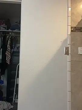 Snapshot of Prettyboiflaco chatting on March 6, 11:20 pm Prettyboiflaco online show from March 6, 11:20 pm