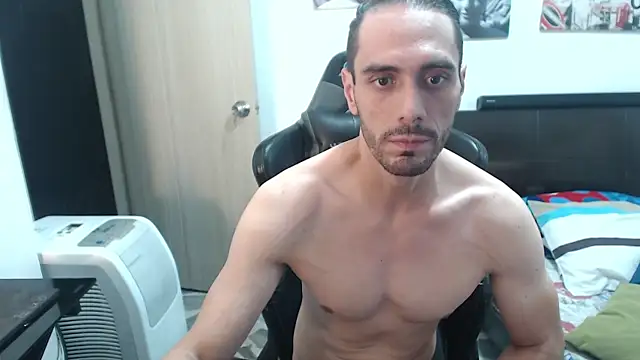 samuelgarcia  online show from December 17, 7:07 am