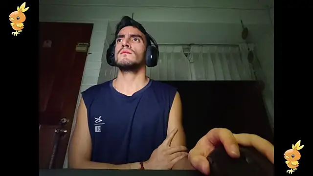 TommyMomentum online show from April 9, 6:19 am