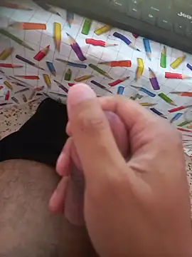 zakimir123 online show from May 27, 1:41 pm